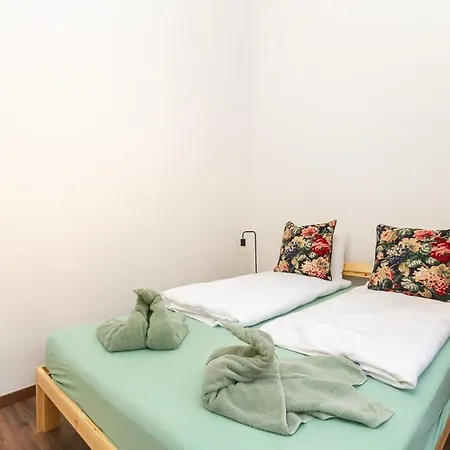 Kertesz Luxe By Nw *