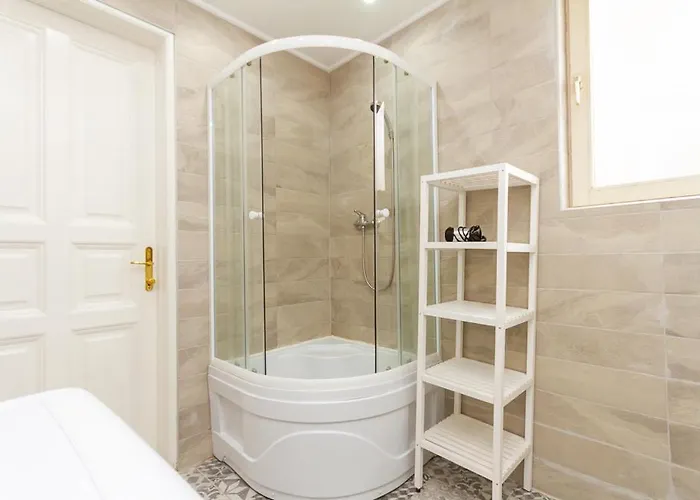 شقة Kertesz Luxe By Nw *